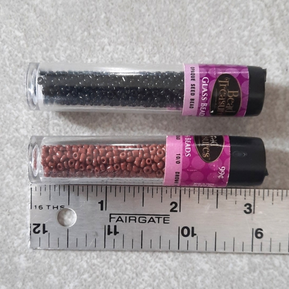 Assorted Glass Beads - Picture 5 of 6